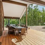 4 Bedroom Stunning In Hébergement de vacances *