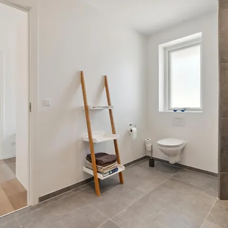 4 Bedroom Stunning In